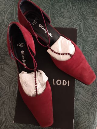 Sandalias Lodi color Rubí talla 38