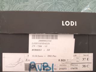 Sandalias Lodi color Rubí talla 38