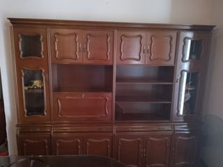 Mueble aparador madera marrón