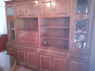 Mueble aparador madera marrón