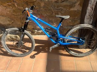 Commencal Furious - Bicicleta DH