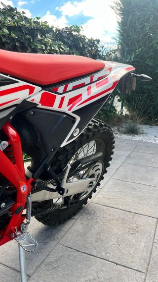 Beta RR 125cc 4T - Moto Enduro  NO CAMBIOS!!