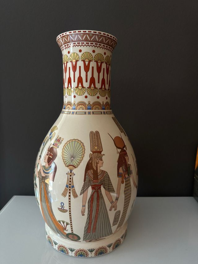 Jarrón egipcio cerámico