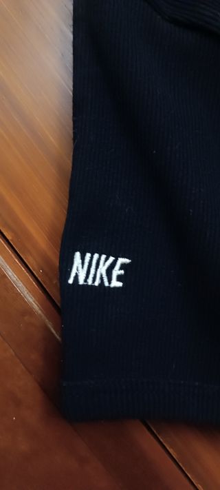 Camiseta NIKE negra VINTAGE 