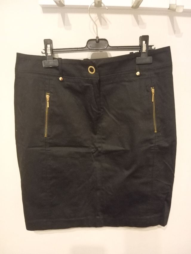 Falda Cortefiel negra XL