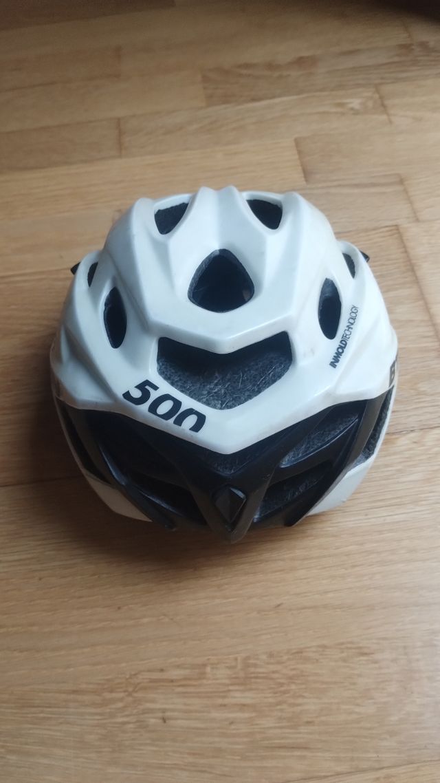 Casco Btwin 500
