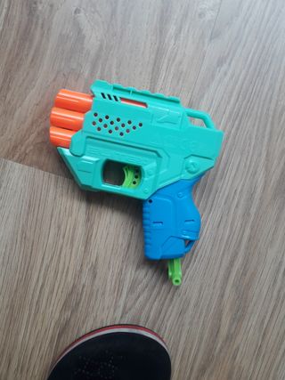 Pistola de dardos Nerf