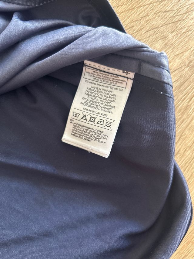 Camiseta Real Madrid Adidas Negra Gris