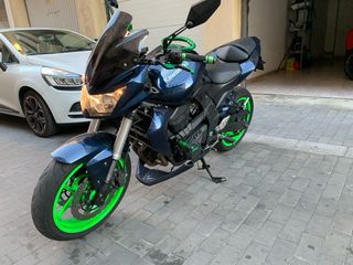 Kawasaki Z750 - Moto Impecable