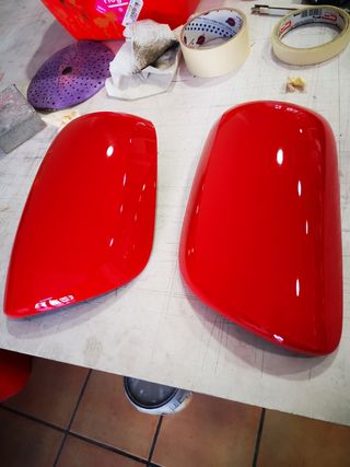 Pintor de piezas de motos