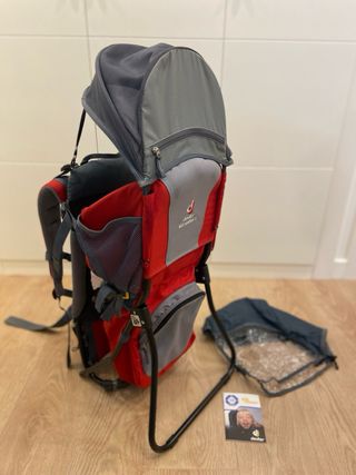Mochila portabebes Deuter 