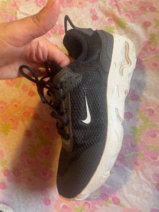 Nike zapatillas negras y blancas