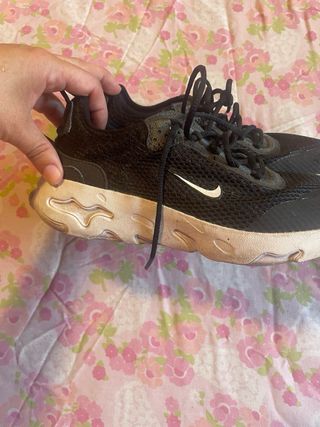 Nike zapatillas negras y blancas