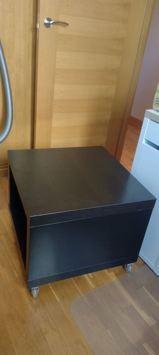 Mesa auxiliar Ikea