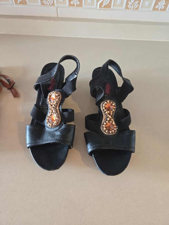 Pack de Sandalias mujer - 1 par plano y 1 con cuña