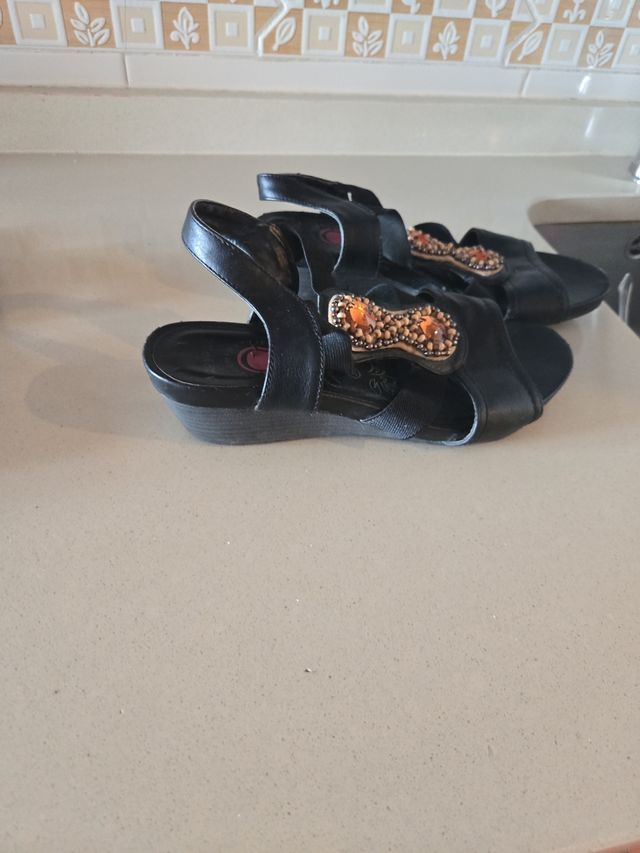 Pack de Sandalias mujer - 1 par plano y 1 con cuña