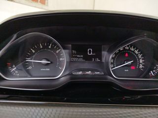 Peugeot 208 1.2 PureTech Style