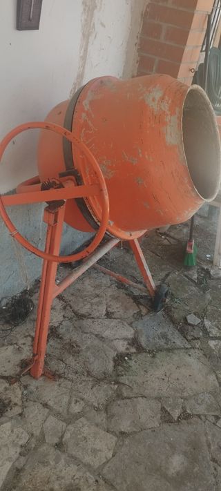 Hormigonera Lerin 
