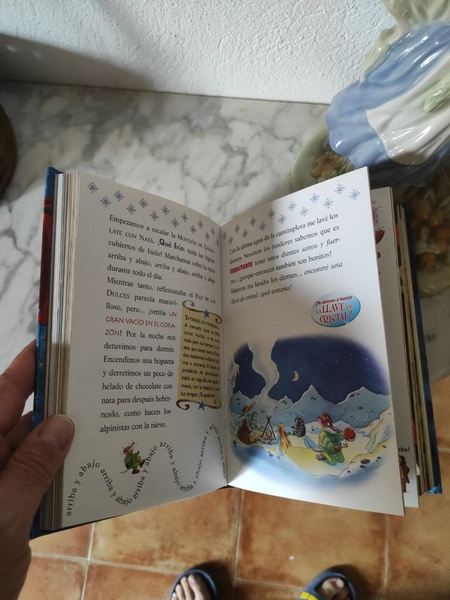 Regreso al Reino de la Fantasía: ¡Libro con olo...