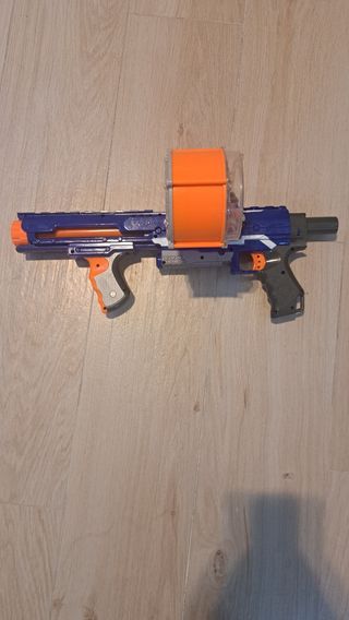2 Lanzadores Nerf: Modulus y Rampage y +100 dardos