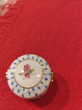 Scatolina Porcellana Dipinta a Mano