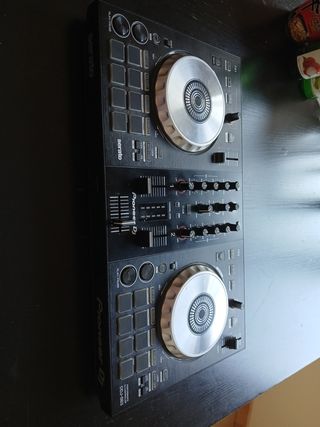 Pioneer DJ DDJ-SB3 controlador DJ