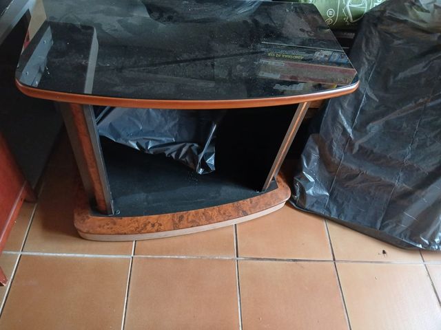 Mesa TV giratoria - Madera y cristal