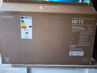 TV Samsung 32" T4300 Smart TV