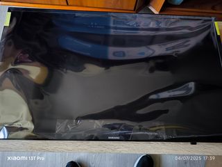 TV Samsung 32" T4300 Smart TV