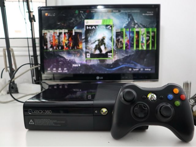 2 Mandos Xbox 360 + Army of Two