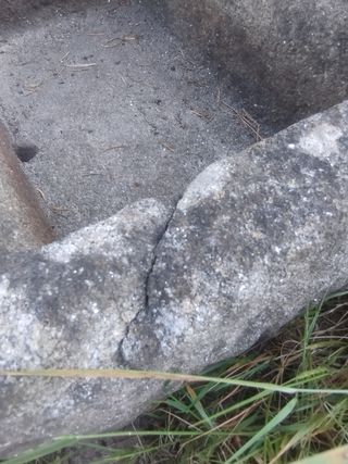 Pila Rústica de Granito 52x35x22