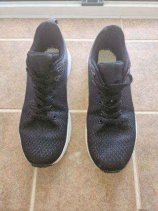 Zapatillas Decathlon negras talla 42
