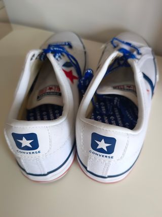 Converse blancas y azules nº 38