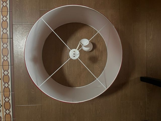 Pantalla lámpara de tela roja