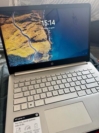 HP 14-dq5014la Laptop Plata