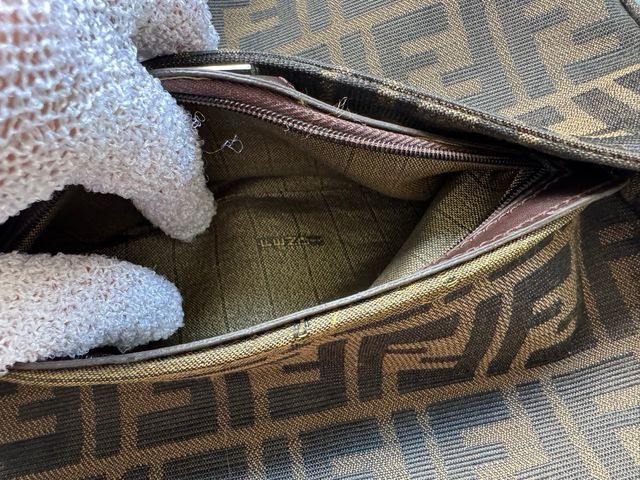 Borsa baguette marrone Fendi Zucca