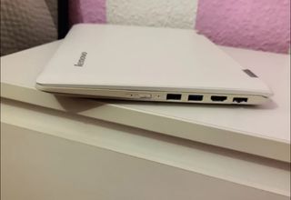 Lenovo Yoga 300 - Portátil Blanco