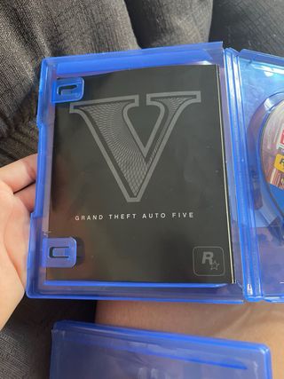 GTA V Premium Edition PS4
