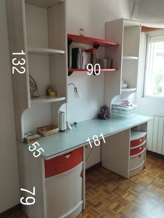 Habitación juvenil en pino macizo