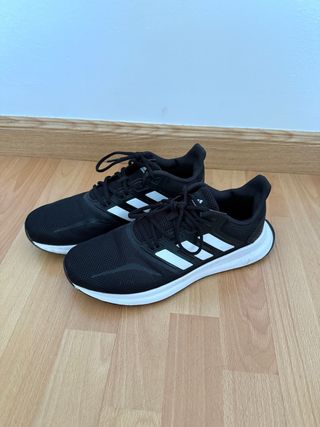 Zapatillas Adidas - Negras