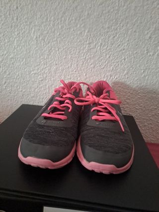 Zapatillas Gris y Rosa