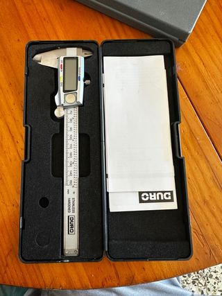 Calibrador digital DURO