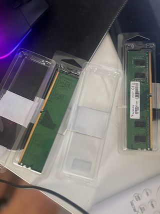 RAM ADATA 8GB - 2 Unidades