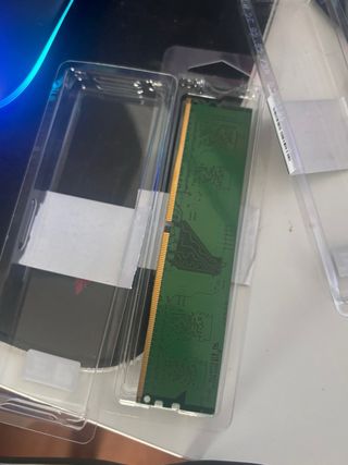 RAM ADATA 8GB - 2 Unidades