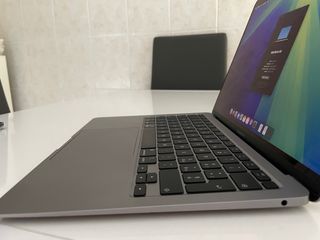 MacBook Air M1 2020 - 8GB