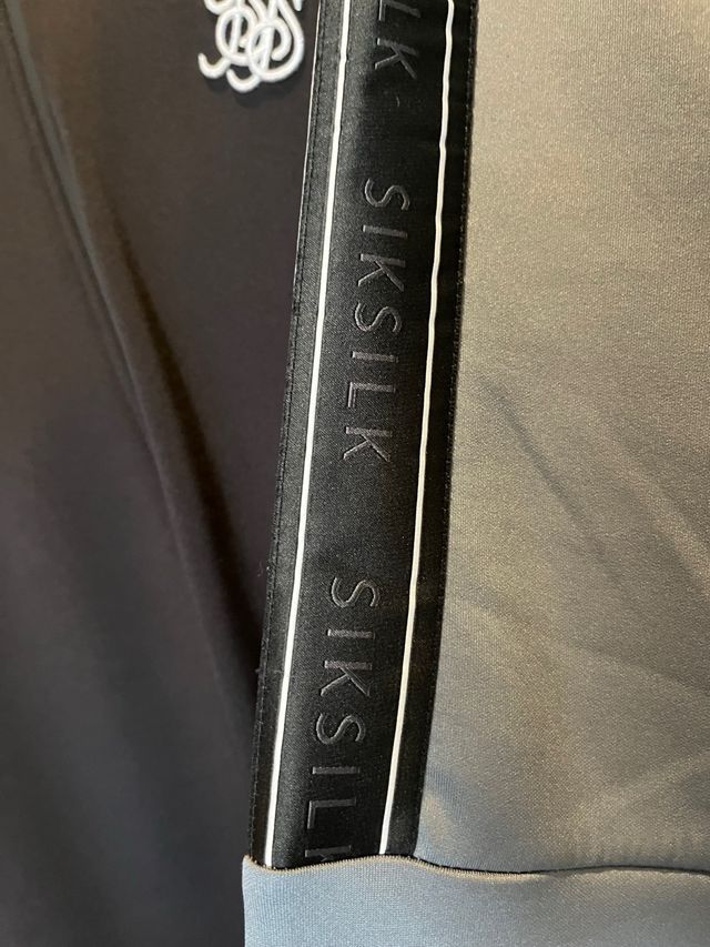 Chaqueta Siksilk negra y gris