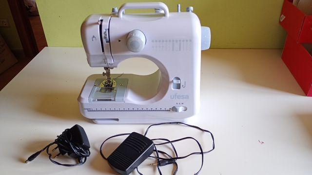 Macchina da cucire Ufesa SW1201