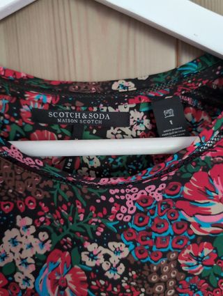 Blusa Scotch & Soda floral - manga 3 cuartos 