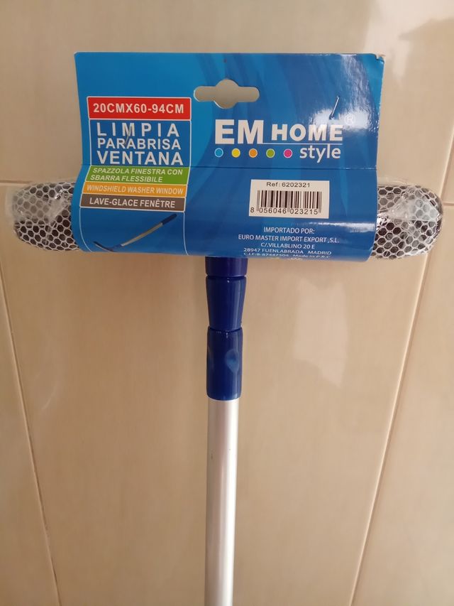 LIMPIA VENTANAS O PARABRISAS