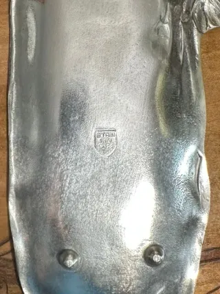 Set scrivania in peltro Art Nouveau con apri buste